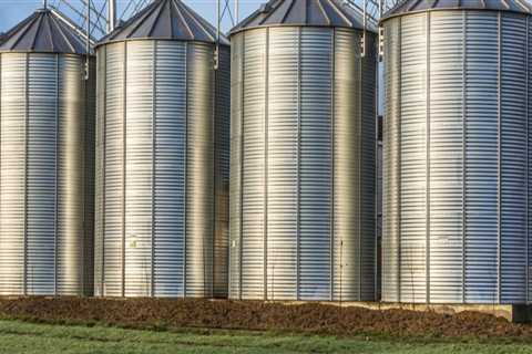 What is a silo post?